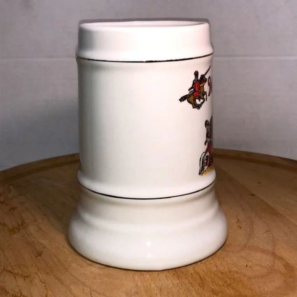 Medieval Times Beer Stein White Ceramic Large 6" tall Logo  32 oz. Mug - Picture 4 of 6